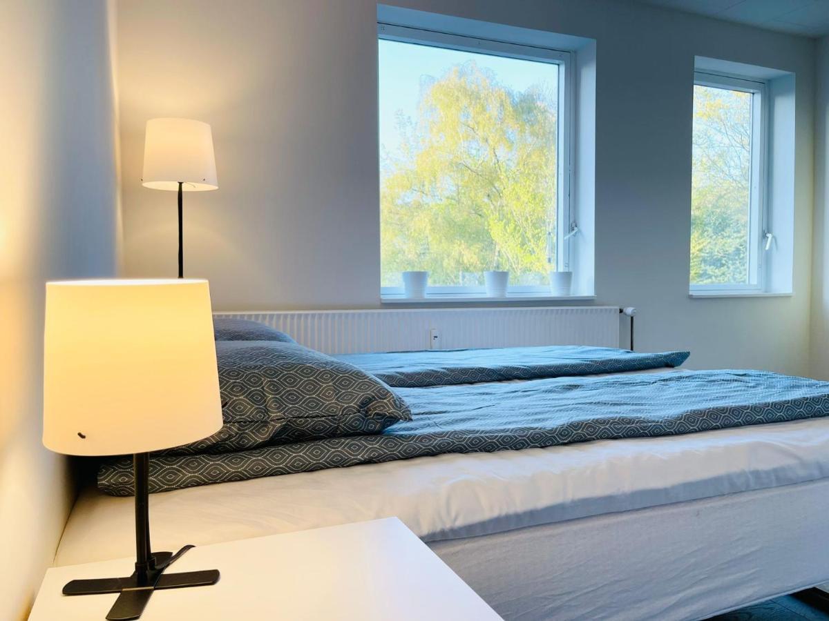Scandinavian Apartment Hotel - Lunden 1 - Central 3 Bedroom Apartment On Two Floors Хорсенс Экстерьер фото
