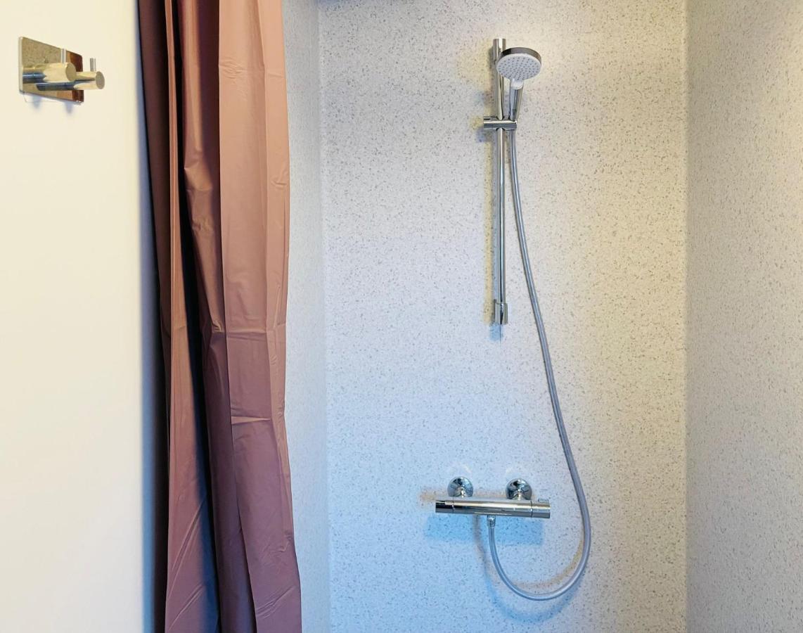 Scandinavian Apartment Hotel - Lunden 1 - Central 3 Bedroom Apartment On Two Floors Хорсенс Экстерьер фото