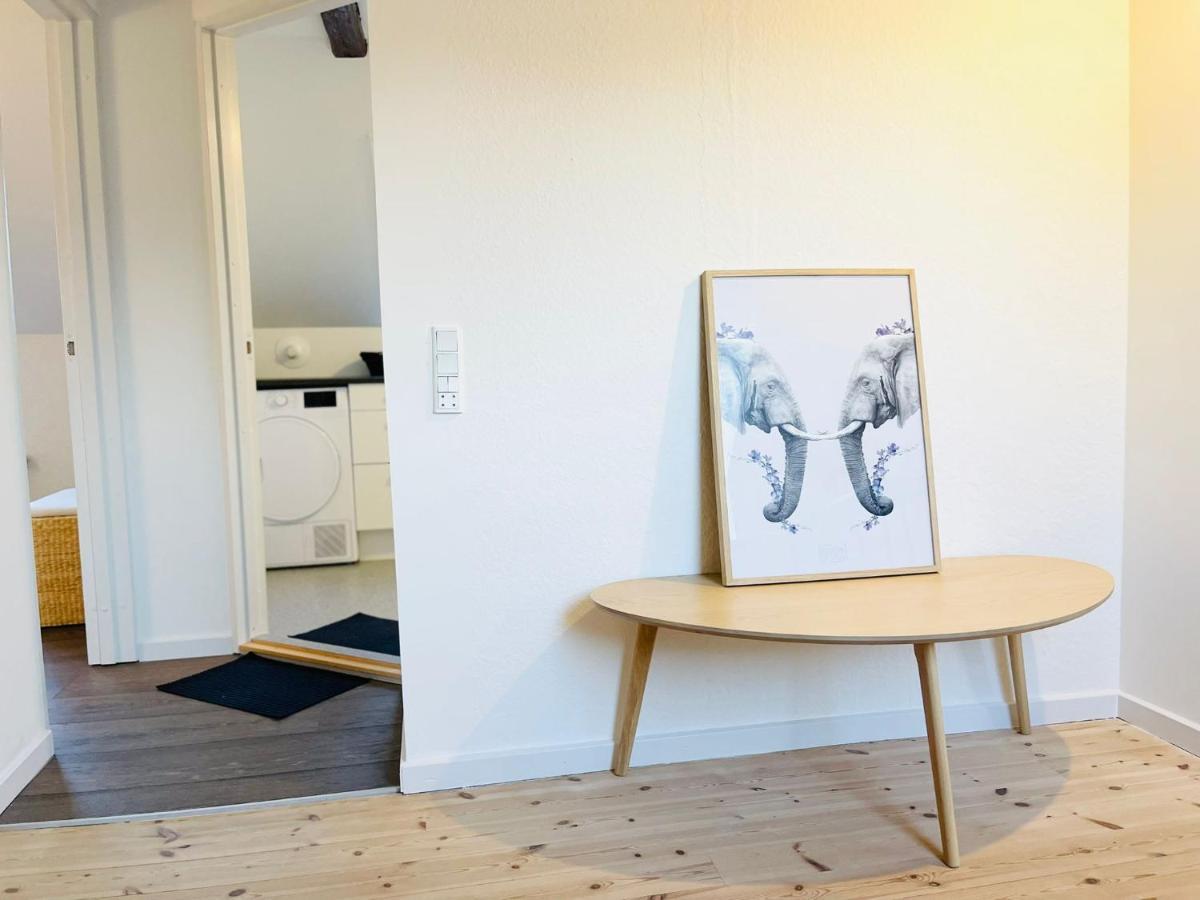 Scandinavian Apartment Hotel - Lunden 1 - Central 3 Bedroom Apartment On Two Floors Хорсенс Экстерьер фото